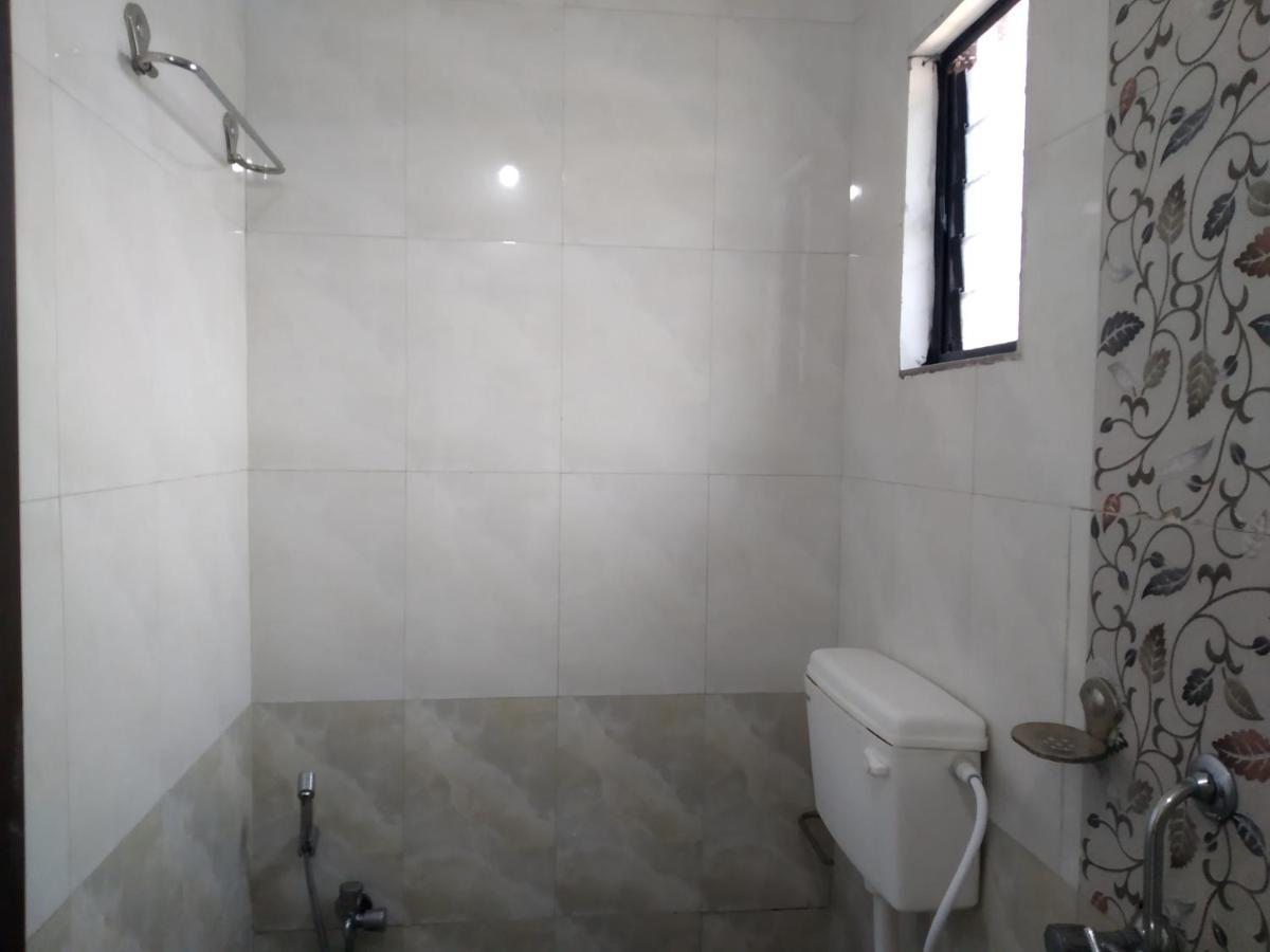 Hotel Vrundavan Πούνε Εξωτερικό φωτογραφία